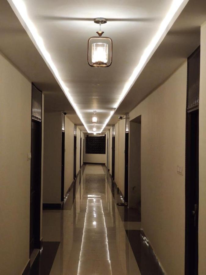 New Hotel Suhail Haydarabad Dış mekan fotoğraf