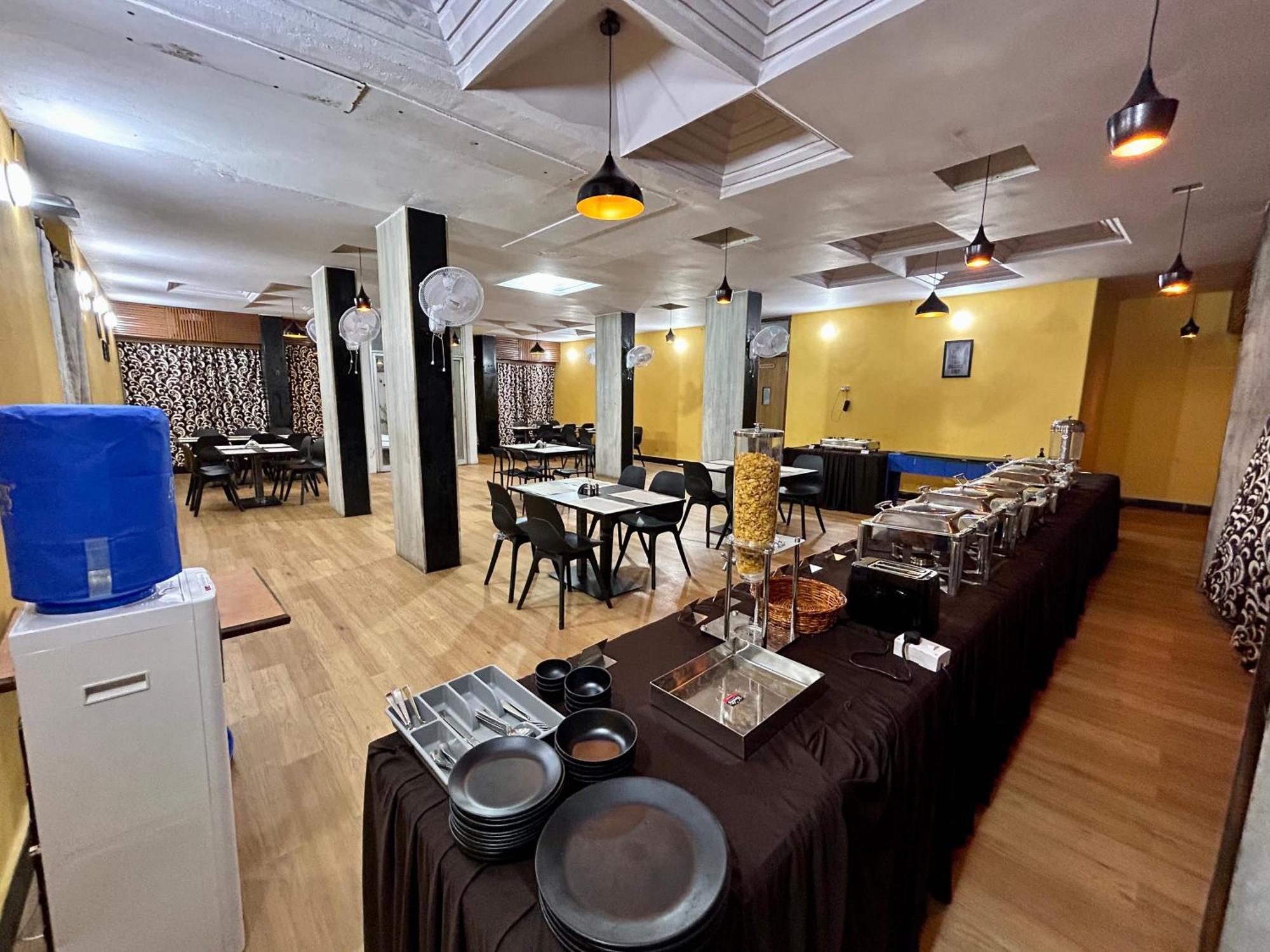 New Hotel Suhail Haydarabad Dış mekan fotoğraf