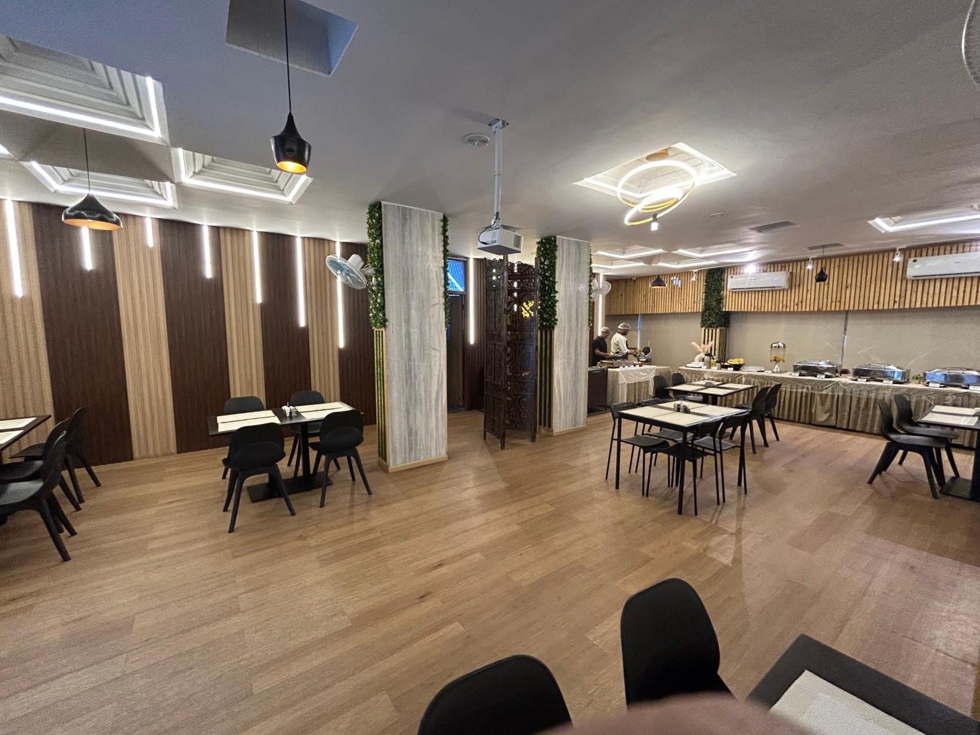 New Hotel Suhail Haydarabad Dış mekan fotoğraf